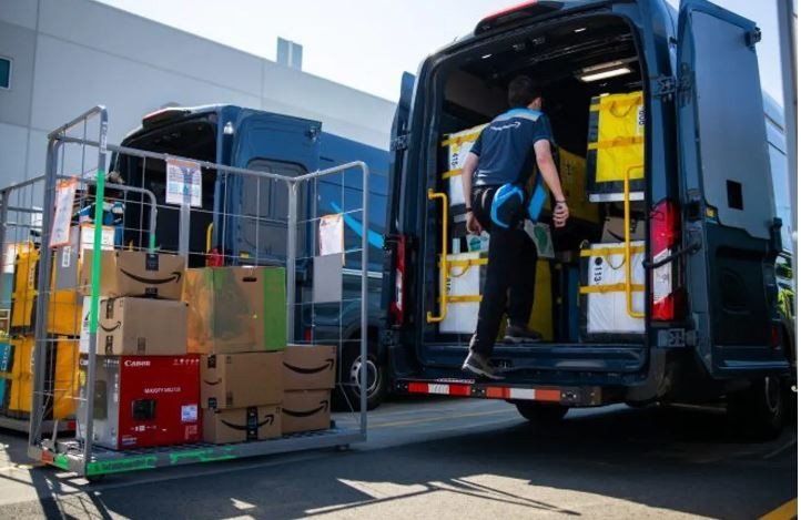 Albarello confirmó que se sigue trabajando con la Zona de Actividades Logísticas