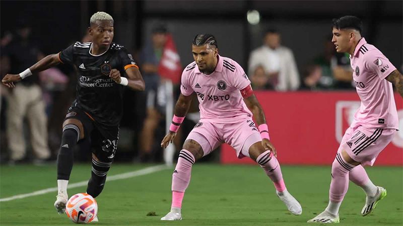 Con Messi en la platea, Inter Miami perdió ante Houston y se quedó sin la US Open Cup
