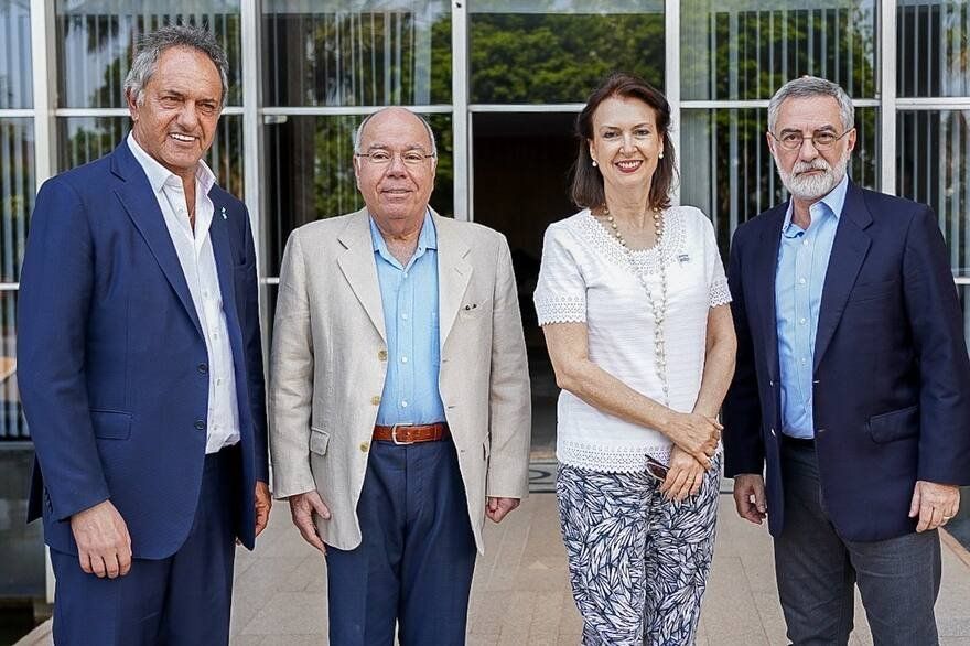DIANA MONDINO ESTA EN BRASIL, SE REUNIO CON EL CANCILLER DE LULA Y CON SCIOLI