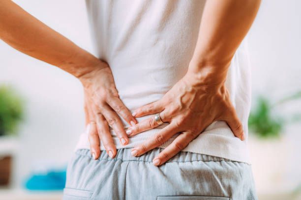 Los mejores ejercicios para hacer en casa y aliviar el dolor del nervio ciático
