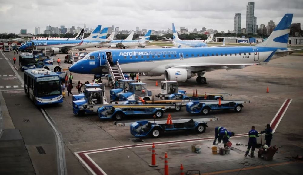 Aerolíneas Argentina abrió un retiro voluntario para 8.000 empleados