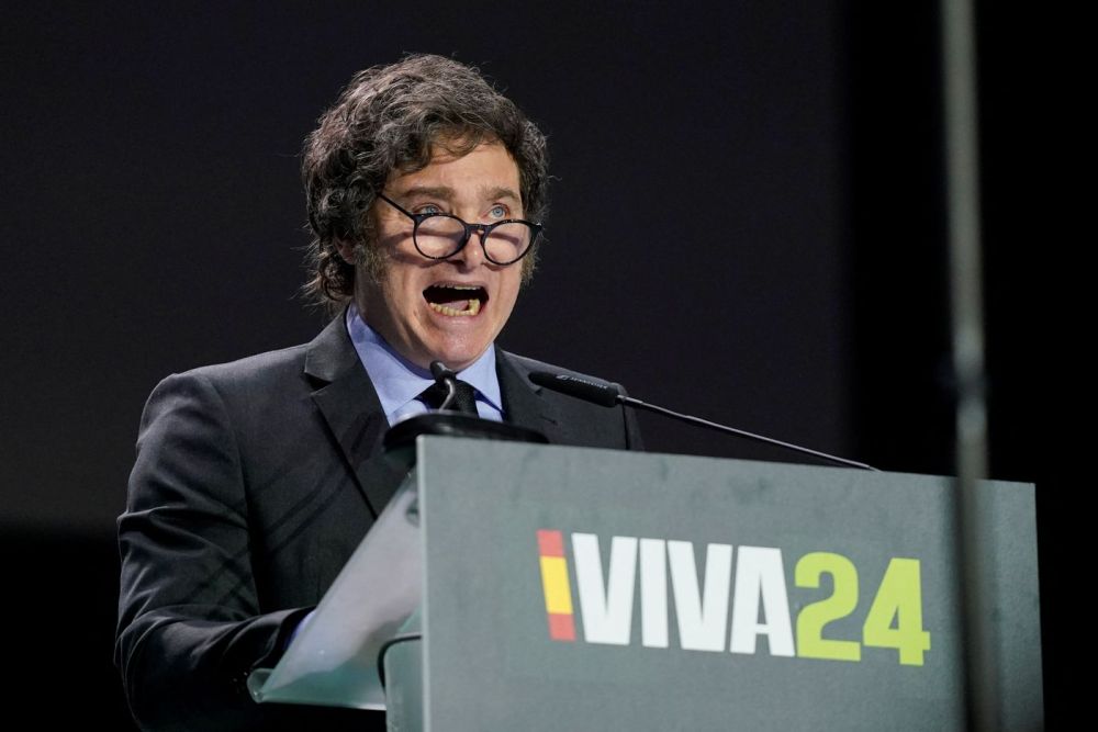 Javier Milei profundizó en su pelea con el presidente de España y adelantó que no le pedirá disculpas