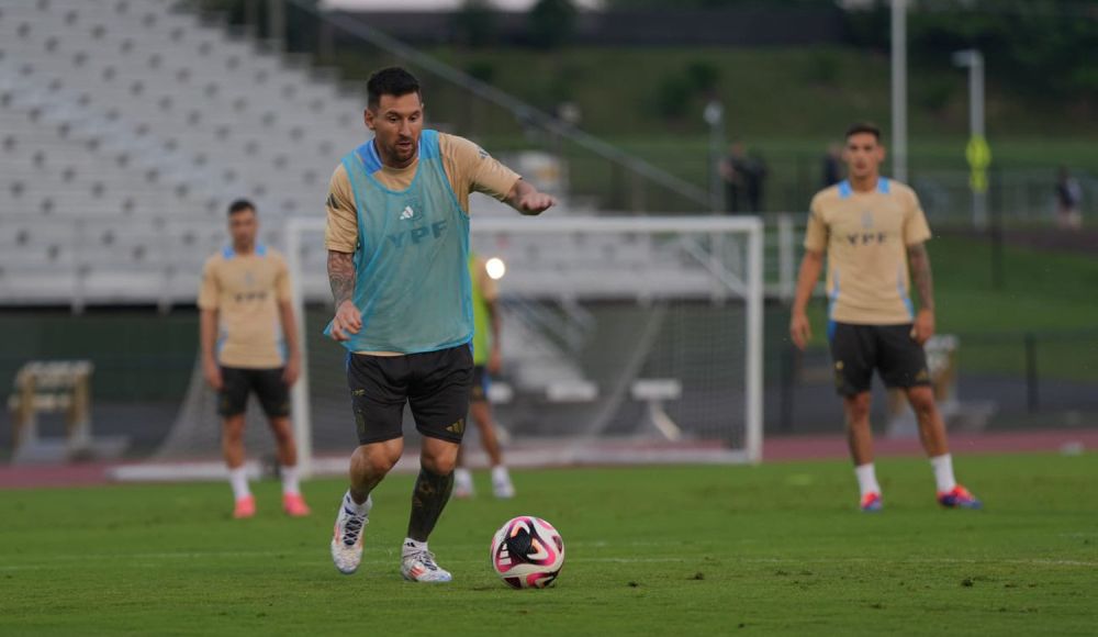 Lo Celso pide pista, Paredes mete presión y los del medio no quieren perder el puesto