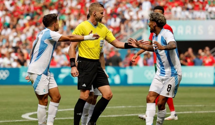 AFA elevó un reclamo a la FIFA tras el papelón de la organización en el debut ante Marruecos