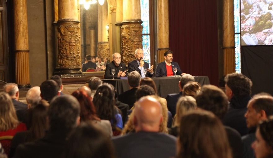 Alak impulsa la modernización del Código de Ordenamiento Urbano junto a un reconocido urbanista