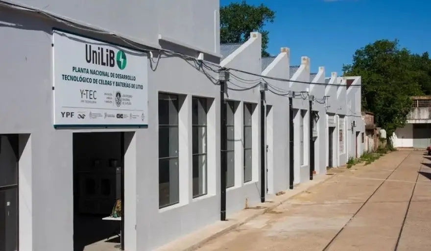 La UNLP podría poner en marcha la primera planta de baterías de litio de Argentina