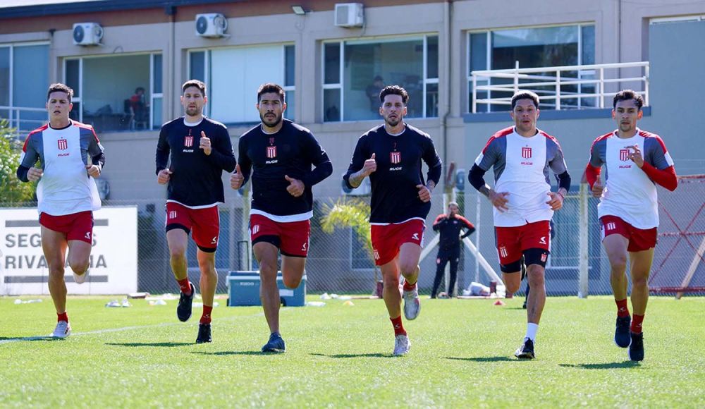 Estudiantes no descansa y espera por la vuelta de Ascacibar