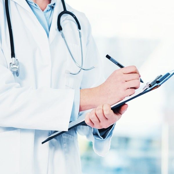 El Gobierno desregula los precios de la medicina prepaga y aplica aumentos diferenciales según el plan