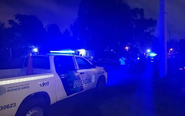 La Plata liberada: tiroteo en Los Hornos y casas desvalijadas en Gorina