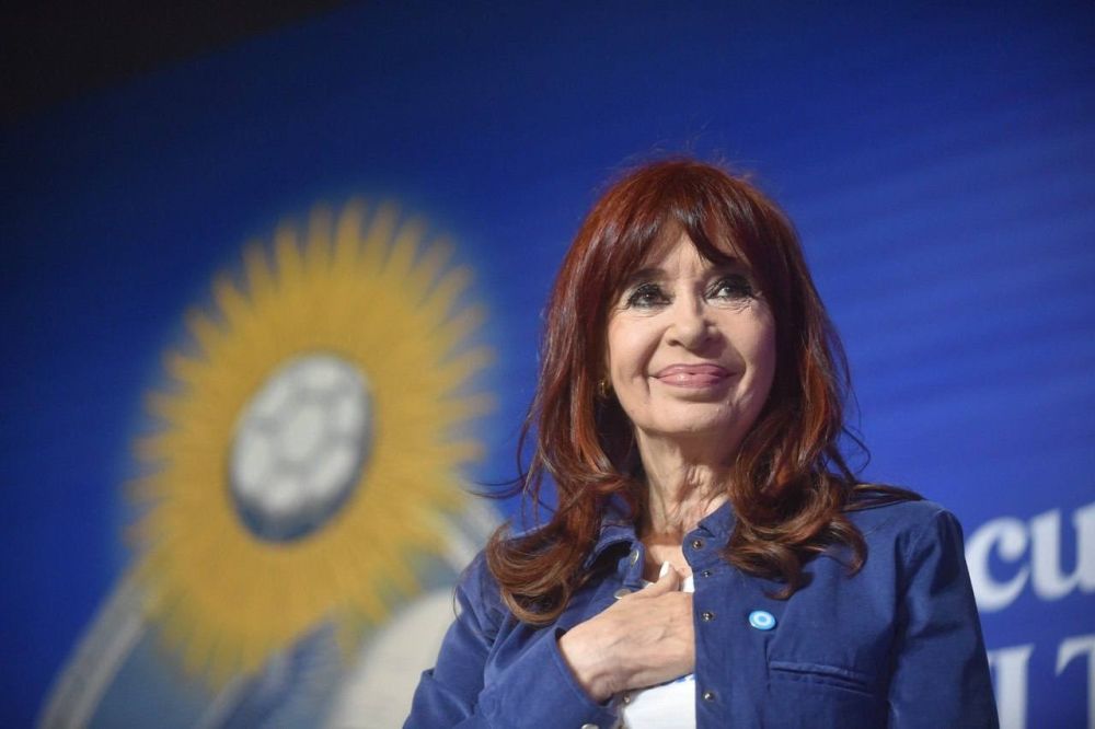 Cristina Kirchner: -Alguna vez viste a un preso por evasión de impuestos en este pais-