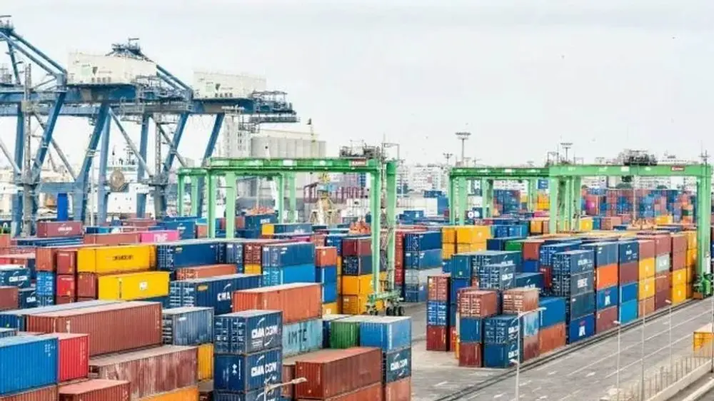 El modelo económico que se festeja: más importaciones, menos trabajo y consumo
