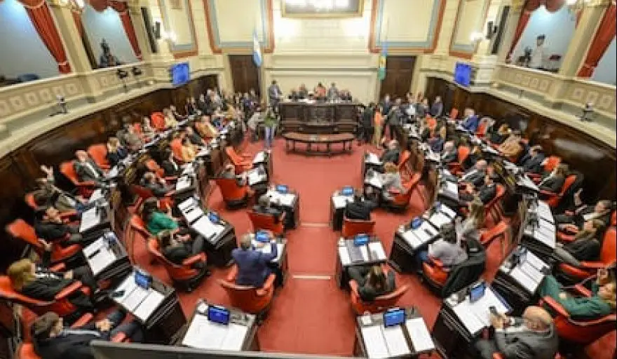 El Senado bonaerense aprobó la reelección indefinida para legisladores provinciales