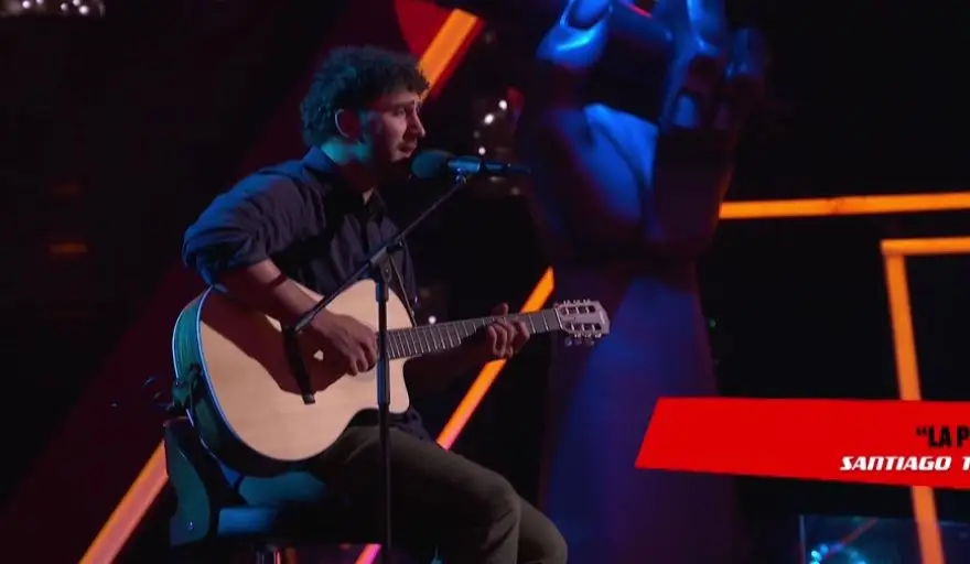 Un chef platense brilló en La Voz Argentina con "La Pomeña" de Mercedes Sosa