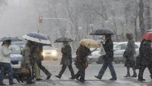 Alerta naranja en tres provincias por fuertes lluvias