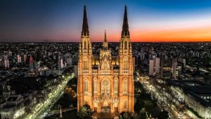 La Catedral de La Plata, epicentro cultural en las vacaciones de invierno