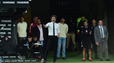 Con Domínguez en el ojo de la tormenta, Estudiantes recibe a Huracán