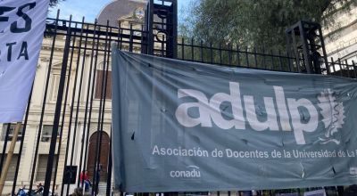 La UNLP vuelve con una semana de paro docente tras el receso invernal