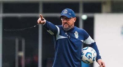 Orfila define el equipo para el debut ante Instituto