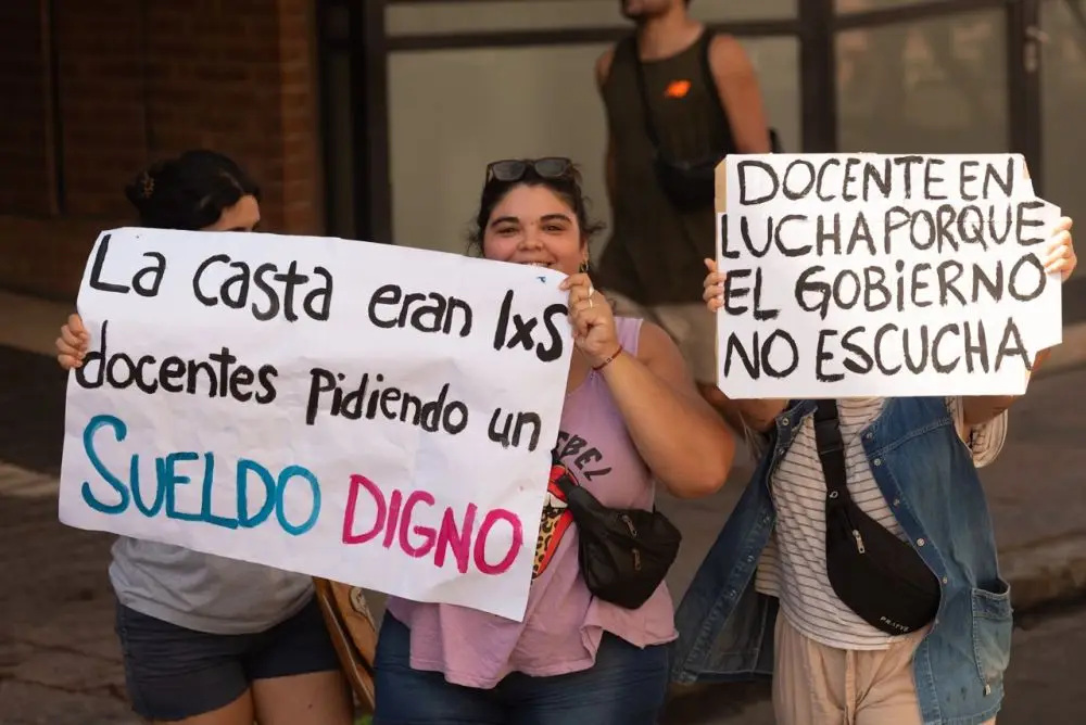 Los salarios docentes están bajo la línea de pobreza en 20 provincias