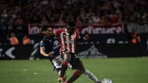 Con bajas y regresos, Estudiantes va por otra alegría en casa