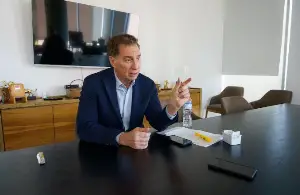 La Cámara Electoral ordenó reimprimir los afiches de candidatos, con Diego Santilli y sin Espert en la lista de La Libertad Avanza