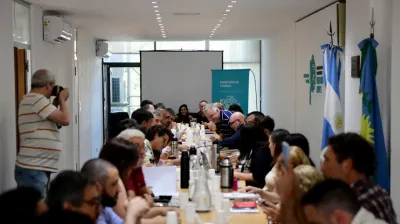 Paritarias: la Provincia no realizó ninguna oferta y los gremios esperan por un nuevo llamado