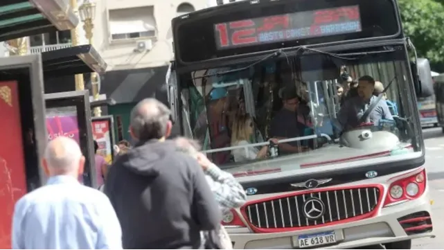 ¿Cuánto costarán los boletos de los micros en La Plata, Berisso y Ensenada desde el 1º de enero?