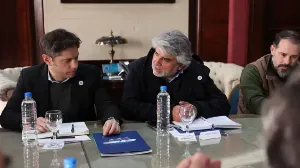 La Provincia sentó postura sobre la reforma laboral y cruzó a Javier Milei: "Quita derechos"