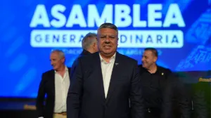 AFA: citaron a indagatoria a Claudio Tapia y a Pablo Toviggino y les prohibieron salir del país