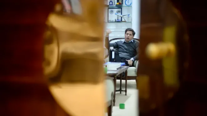 Axel Kicillof convoca a una cumbre de intendentes en La Plata para evaluar el escenario económico bonaerense