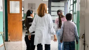 ¿Cuánto pasan a cobrar los docentes bonaerenses tras el nuevo acuerdo salarial?