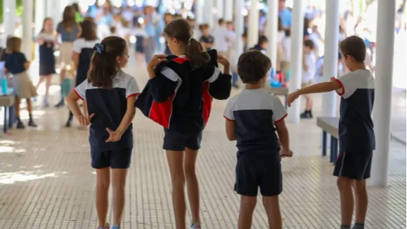Habilitan una nueva suba de la cuota de los colegios privados en la provincia