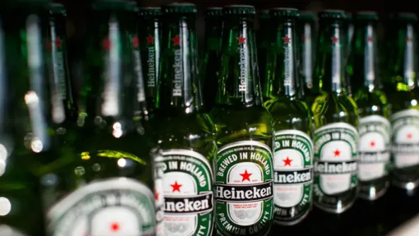 Buscan habilitar la venta de alcohol en estaciones de servicio de la provincia de Buenos Aires