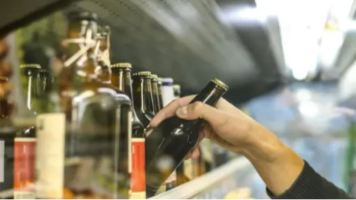 ¿Fin a las restricciones horarias para la venta de alcohol en la provincia?