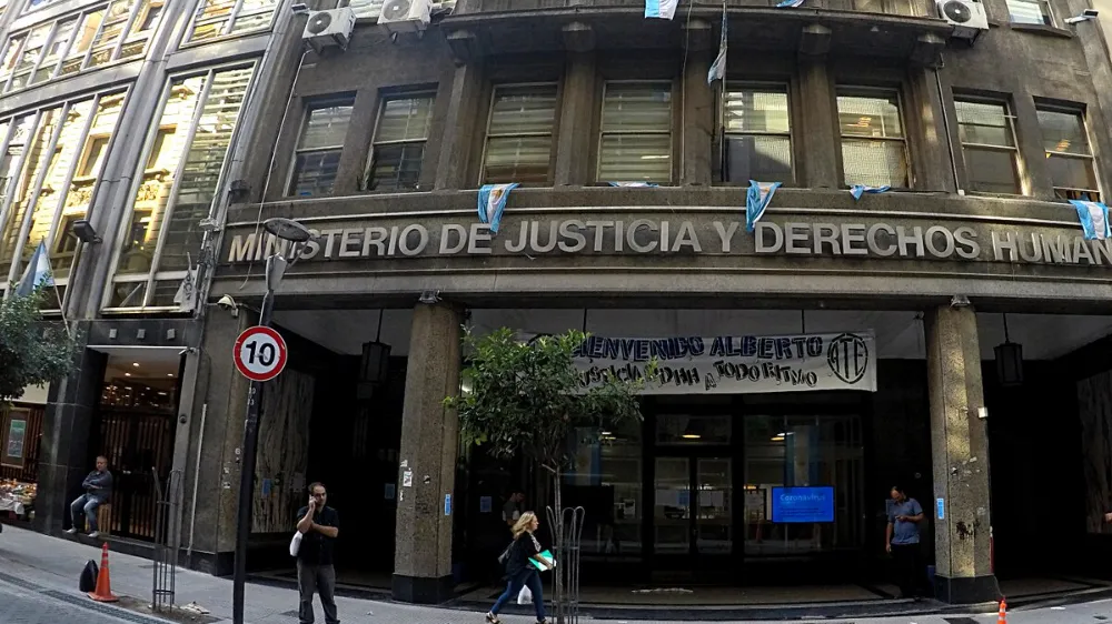 El Gobierno definió nuevas ternas para cubrir cargos en la Defensa Pública