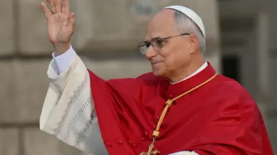 Confirman feriado nacional por la visita de León XIV