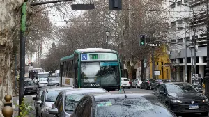 Actualizan las prioridades de paso para el tránsito en la provincia de Buenos Aires: ¿cuáles son los cambios?
