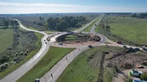 Intiman a la Provincia a suspender el cobro de peajes en la Ruta 6 por un fallo judicial